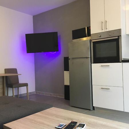 Apartment To Rent Пула Екстер'єр фото
