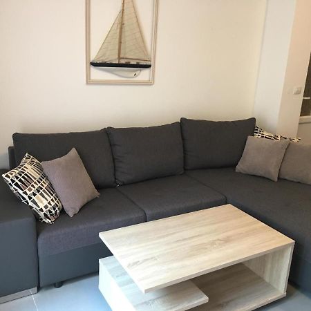 Apartment To Rent Пула Екстер'єр фото