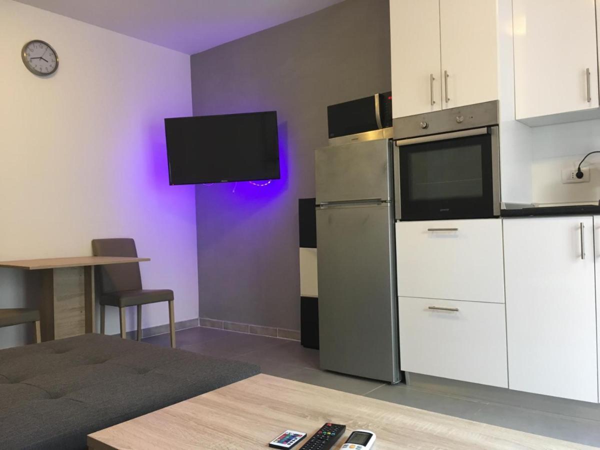 Apartment To Rent Пула Екстер'єр фото